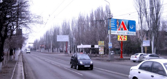 Щит 6x3,  ул.50-лет СССР (остановка, дет. поликл)